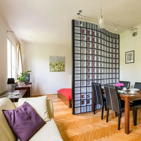 דירה Vive Center For Four ורשה